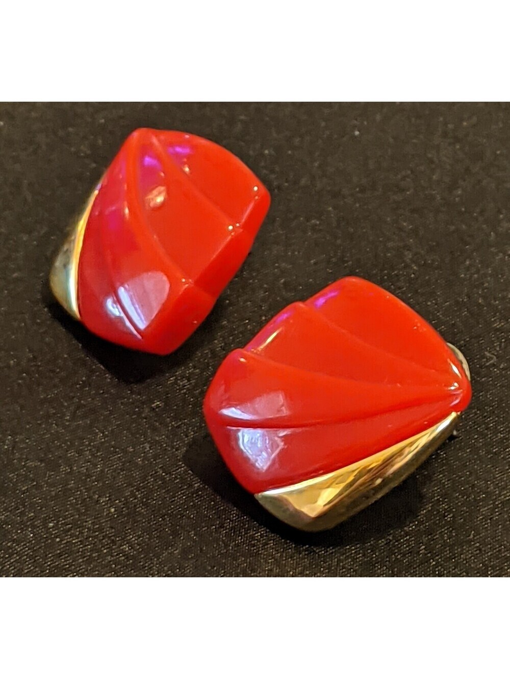 Vintage MONET Red And Gold Scalloped Molded Pierced Earrings Signed 1" EUC